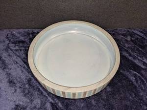 lot 152 image: 1966 Red Wing Stoneware Low Serving Dish