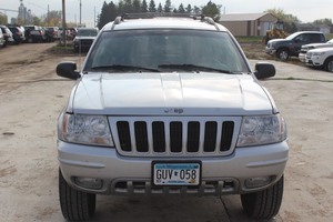 lot 10 image: 2003 Jeep Grand Cherokee Limited 4x4
