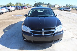 lot 2 image: 2009 Dodge Avenger SXT - One Owner - 68,093 Miles -