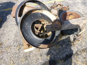 lot 16 image: Miscellaneous Tractor and Auto Parts