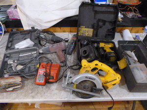 lot 68 image: Power Tools