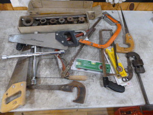 lot 77 image: Miscellaneous Hand Tools