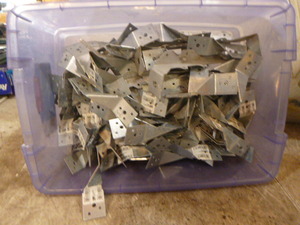 lot 91 image: Hanger Connectors