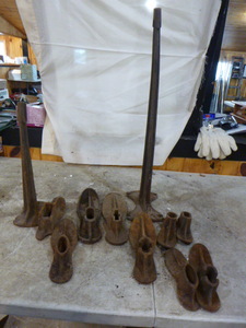 lot 95 image: Vintage Cobbler Tools
