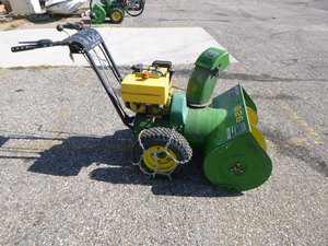 lot 5 image: John Deere 826 Snow Blower