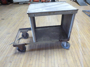 lot 199 image: Utility Cart
