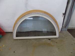 12 Round Vinyl Window & Trim