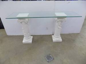 Casted Pillars With Glass Top