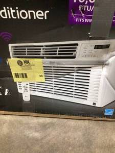 lot 30 image: LG Electronics 350-sq ft Window Air Conditioner (115-Volt 8000-BTU) ENERGY STAR Customer Returns See Pictures