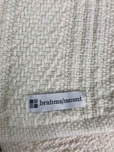 lot 19 image: Brahms Mount Cozy Cotton Blanket