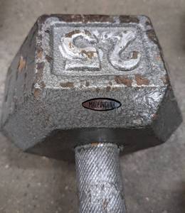 lot 306 image: Six Cast Iron Hex Dumbbell Weights 15-20-25 Pounds