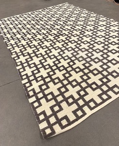 lot 62 image: Barclay Butera Lifestyle Maze Wool Rug from Horchow, 79 x 1010