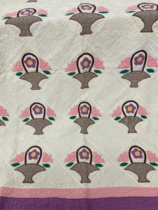 lot 29 image: Vintage Patchwork Quilt with Flower Basket Pattern