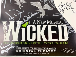 lot 222 image: Signed Wicked Poster from Chicagos Oriental Theatre, circa 2006