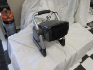 lot 7 image: Lasko heater