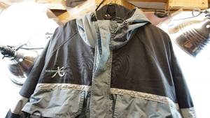 lot 1 image: Black & Grey Ice Armor Fishing Suit --- Size 3XL (Jacket & Bib Overalls) W Zippers, Hood On Back, Lots Of Extra Pockets