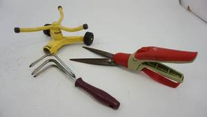lot 39 image: Nelson Sprinkler--Hand Held Rake--Hand Held Weed Clipper