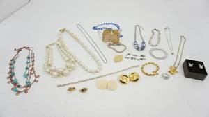 lot 65 image: Miscellaneous Jewelry--Necklaces-Bracelets-Earrings