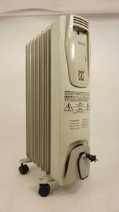 lot 147 image: An Electric Radiator--(De Loughi)--Has an ON & OFF Switch