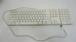 lot 120 image: Apple Keyboard For Computer