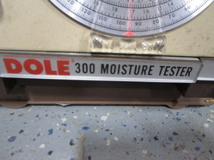 lot 45 image: Dole 300 Moisture Tester
