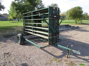 lot 46 image: (12) Portable Corral Panels & Trailer