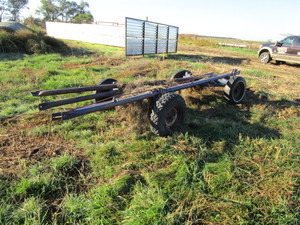 lot 44 image: 16 Hay Trailer