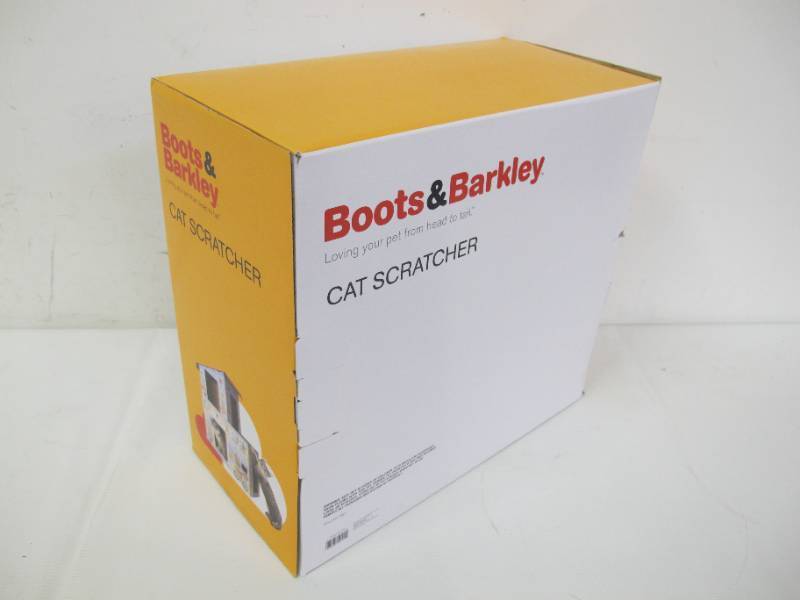 lot 714 image: Boots & Barkley Deluxe Double Decker Painting Studio Cat Scratch House