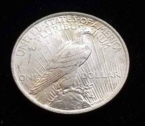 lot 03 image: 1922 PEACE SILVER DOLLAR BU