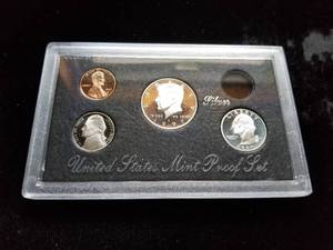 lot 18-A image: 1997 US SILVER PROOF SET (NO DIME) IN ORIGINAL PACKAGING