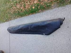lot 11 image: Truck Tonneau Cover