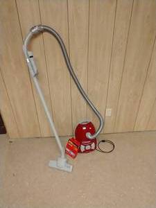 lot 60 image: Eureka Vacuum