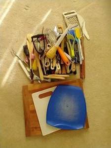 lot 76 image: Lot #2 of Kitchen Utensils