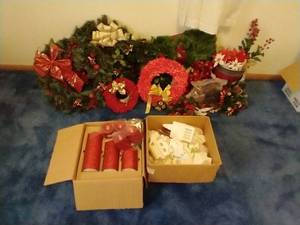 lot 78 image: Huge Lot of Wreaths, Garland & Candles