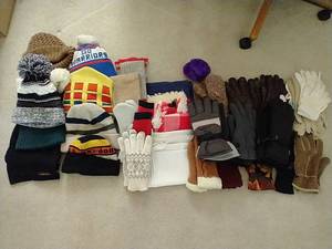lot 103 image: Box of Winter Scarves, Gloves & Hats