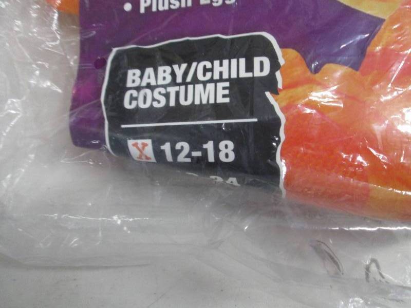 lot 184 image: Spooktacular Creations 12- 18 month...