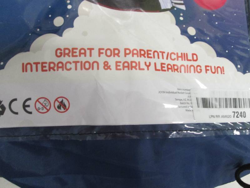 lot 235 image: Joyin Spaceship Play Tent open box ...