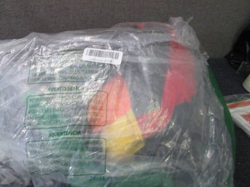 lot 101 image: Joiedomi 6 ft Thanksgiving Turkey w...