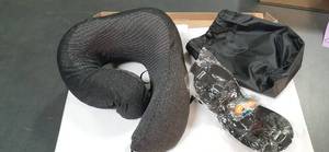 lot 28 image: Portable Neck Support Sleeping Trav...