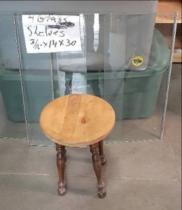 lot 58 image: Vintage Wooden Stool and (4) tier g...