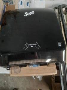 lot 151 image: Scott Mod Manual Touchless Hard Rol...
