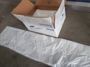 lot 419 image: Case of Rhino-x Coreless Roll Can Liners