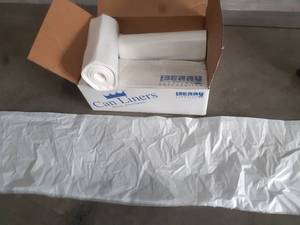 lot 426 image: Case of Rhino-x Coreless Roll Can Liners