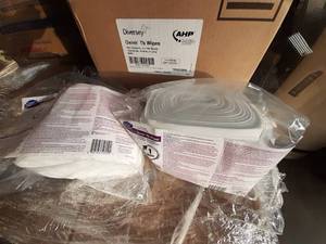 lot 440 image: Diversey Oxivir Tb Disinfecting Wipes