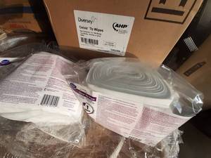 lot 446 image: Diversey Oxivir Tb Disinfecting Wipes