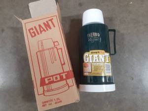 lot 466 image: Giant Thermos