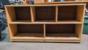 lot 74 image: Heavy Duty Wood kids storage bench ...