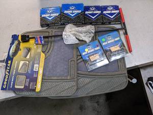 lot 85 image: Automotive Floor mats and several b...