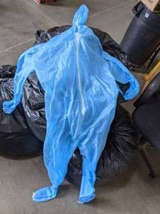 lot 88 image: (5) Massive 39 gallon garbage bags ...