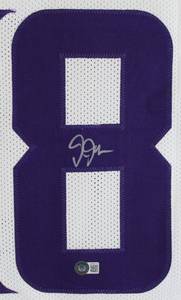lot 3 image: Minnesota Vikings Justin Jefferson Signed White Pro Style Jersey Beckett COA